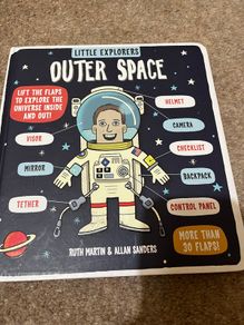 Little Explorers Outer Space with more than 30 flaps