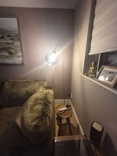 floor lamp