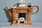 Rare Collectible   Royal Albert 'Old Country Roses' Large Classic Fireplace  Teapot by Cardew Design