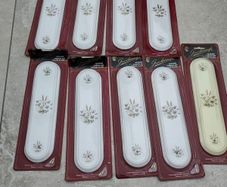 Gainsborough Porcelain finger Door Plates