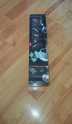 Wine tool set