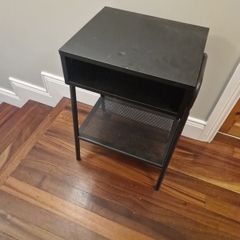 bed side table