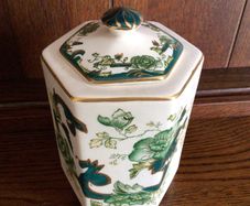 Masons Ironstone Chartreuse Green Gold Gilded Tea caddy