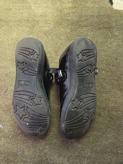 Next girls school shoes