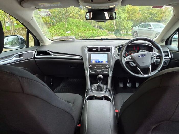 Ford Mondeo 2021