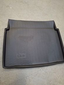 Q3 Bootliner
