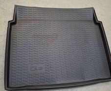 Q3 Bootliner