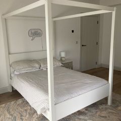4 Poster Double Bed