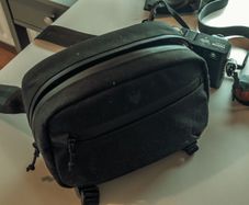 Pro 2L camera bag