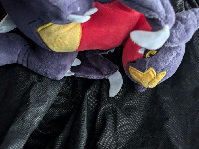 Pokemon Garchomp 20cm stuffed plush toy