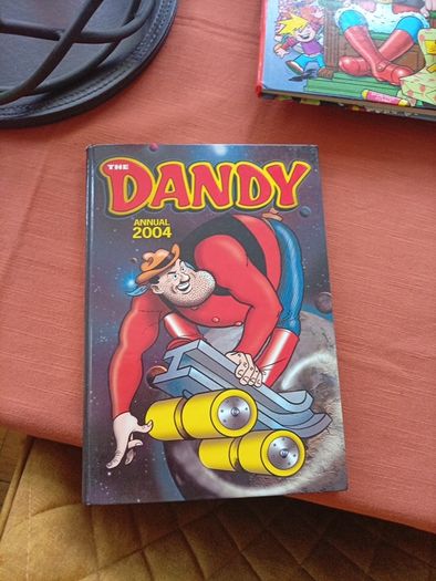 Dandy & Beano Annuals