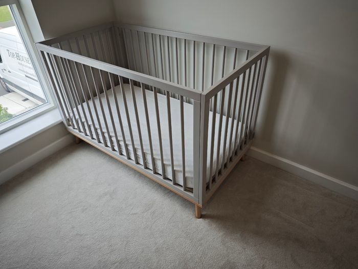 Baby Elegance Ollie Cot & Eco Mattress 120 x 60 cm
