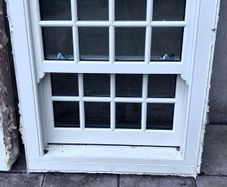 Double Glazed Sash Windows x3. 94 x50 cm  , 105 x 92 cm , 121 x 91 cm