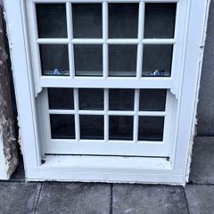 Double Glazed Sash Windows x3. 94 x50 cm  , 105 x 92 cm , 121 x 91 cm