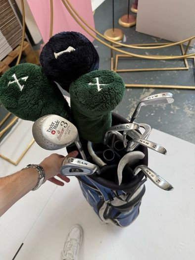 set golf clubs