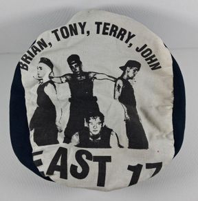 Vintage east 17 hat