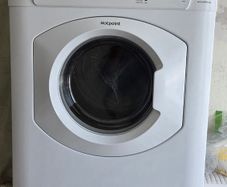 Hotpoint Aquarius TVHM80 vented dryer 8kg