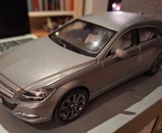Mercedes Benz - Cls-class Estate 2012 - 1/18 - New In Box