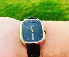 Slava Vertical Calendar Gold plated