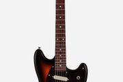 Fender MIJ Traditional Limited Edition Mustang with Reverse Headstock