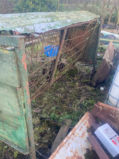 Sheep feeders