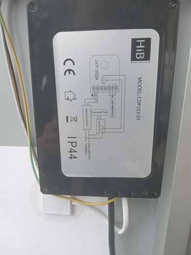 Led bathroom mirror