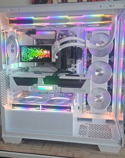 Custom gaming pc RYZEN 9 9950x3d 48gb rx9070xt