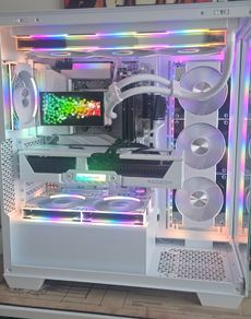Ryzen 9 9950x3d 48gb Rx9070xt  Beast Gaming