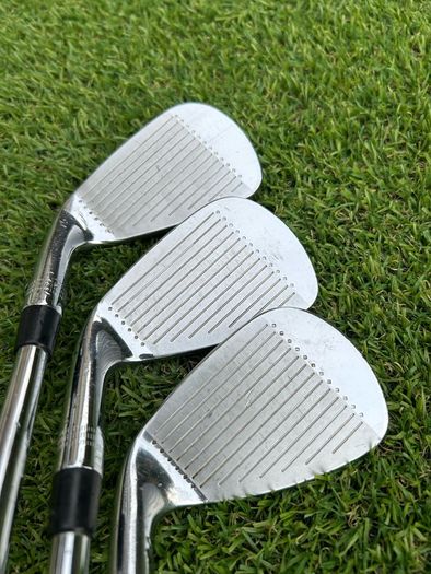Wilson Staff Model Blades