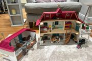 Schleich Horse Club lakeside Country House and Stable