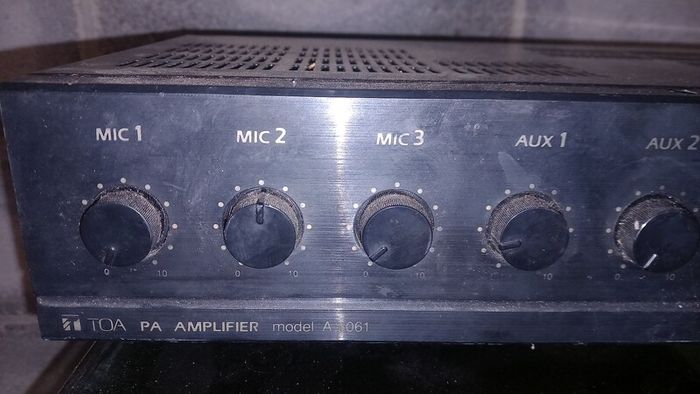 TOA PA amplifier A 1061