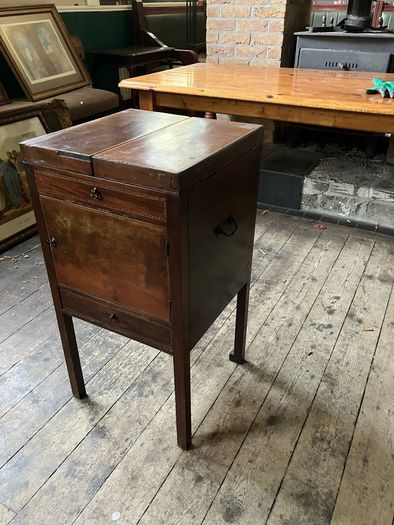 Gentleman's Edwardian wash stand