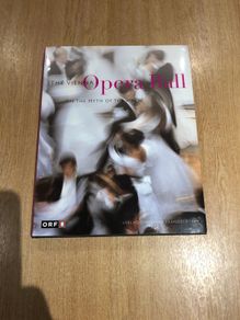 The Vienna Opera Ball " on the myth of the Waltz"