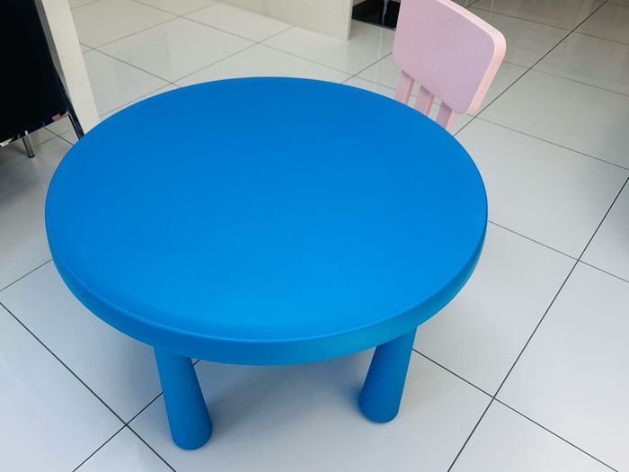 kids sturdy play table and chair