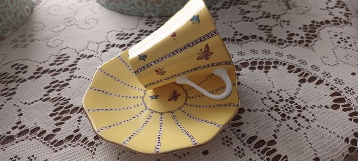 Wedgewood Harlequin Collection Yellow Butterfly Cup and Saucer