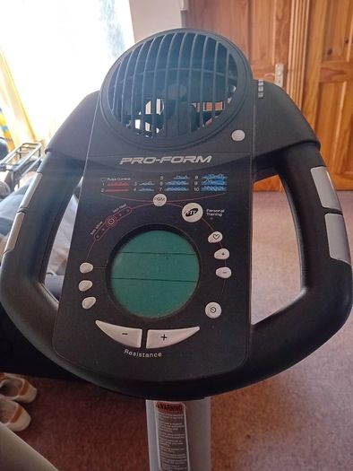 Cross trainer