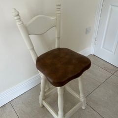 Set of 4 Solid Wood French Country Counter Stools