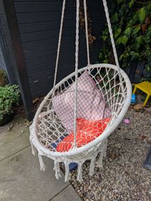 Hanging chair