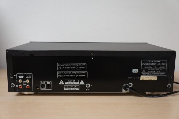 Pioneer CT-W205R Cassette tape deck - free shipping