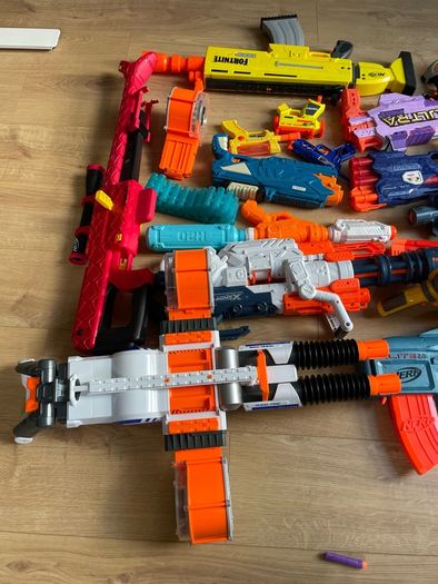 Enormous Nerf guns bundle