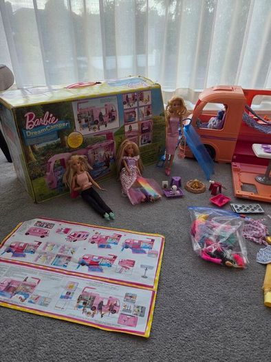 Barbie Dream Camper Van with dolls and accessories!!!