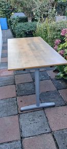 Height adjustable Strong Sitting Desk