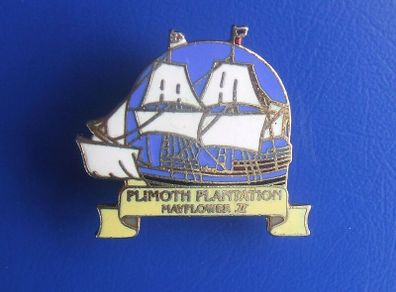 MAYFLOWER II (Plimoth Pilgrims replica ship) - a scarce souvenir/merchandise badge