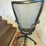 Humanscale Liberty Office chair - Needs arm pads!! Image 4