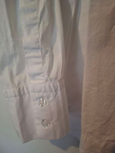 White Blouse Size 14 Carolyn Donnelly