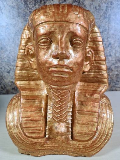 cast concrete Egyptian Pharoah Tutankhamun King Tut statue indoor outdoor ornament garden patio porch conservatory