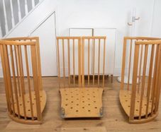 Stokke V2 Baby Cot with Mattress