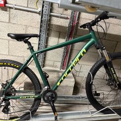 carrera vengeance mountain bike