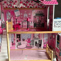 Doll House