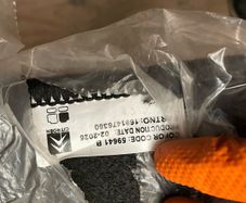 C4x hybrid car mats